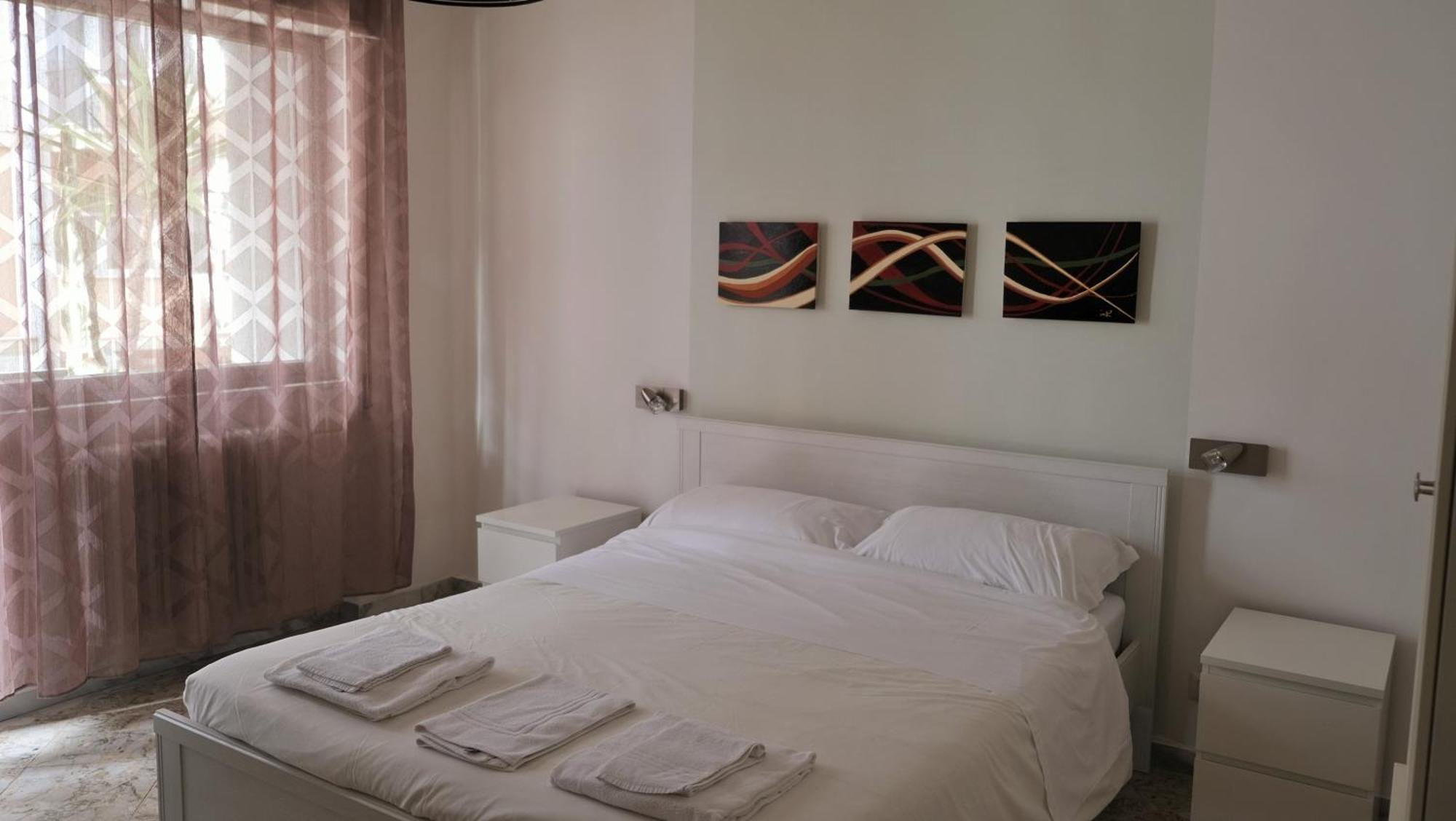 Kamila Guest House Bari Exterior foto