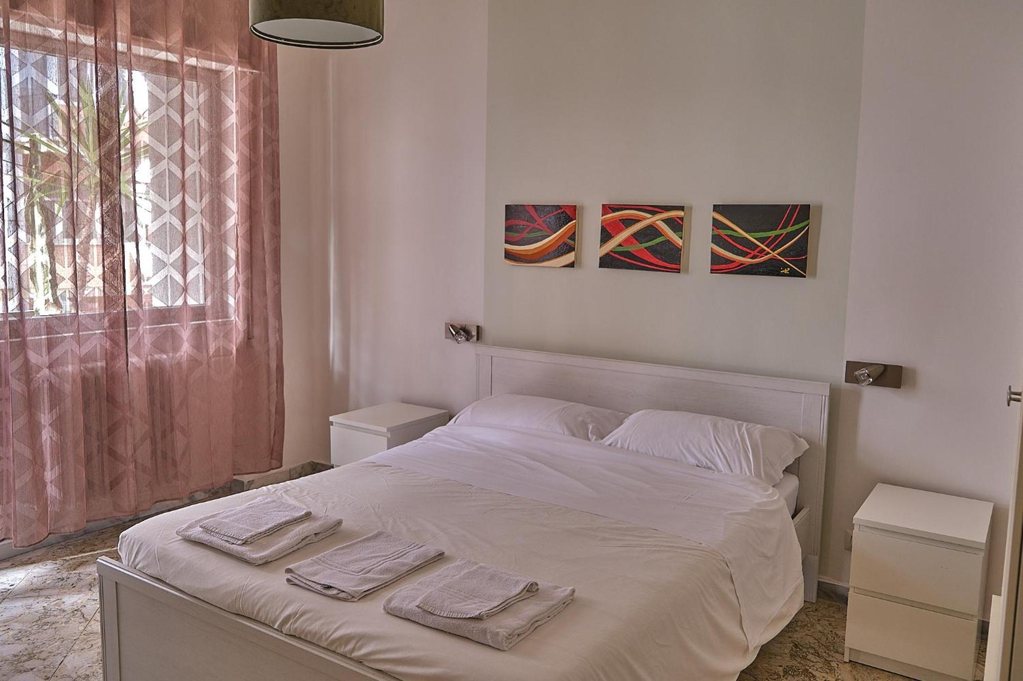Kamila Guest House Bari Habitación foto